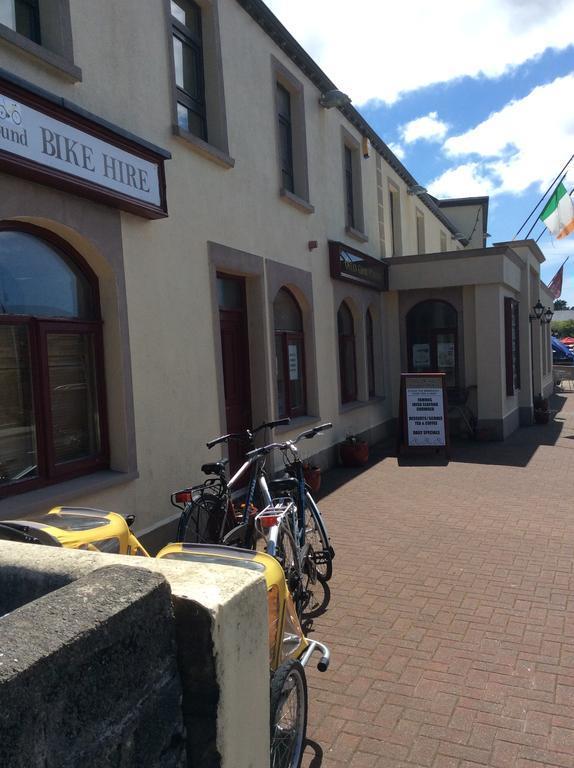 Achill Sound Hotel - Ostan Ghob A'Choire Eksteriør bilde