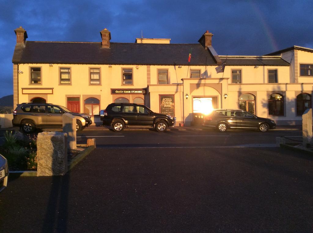 Achill Sound Hotel - Ostan Ghob A'Choire Eksteriør bilde