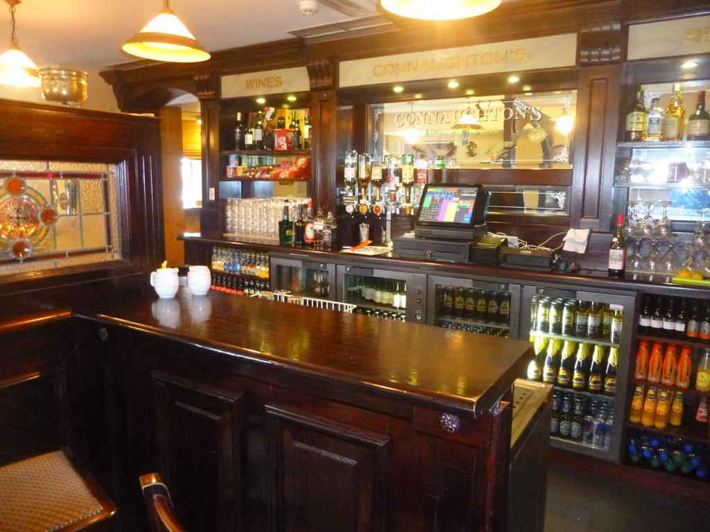 Achill Sound Hotel - Ostan Ghob A'Choire Eksteriør bilde