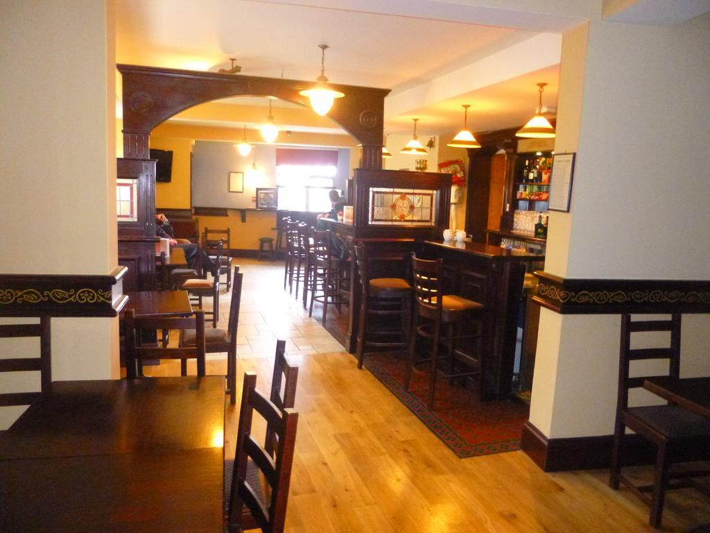 Achill Sound Hotel - Ostan Ghob A'Choire Eksteriør bilde