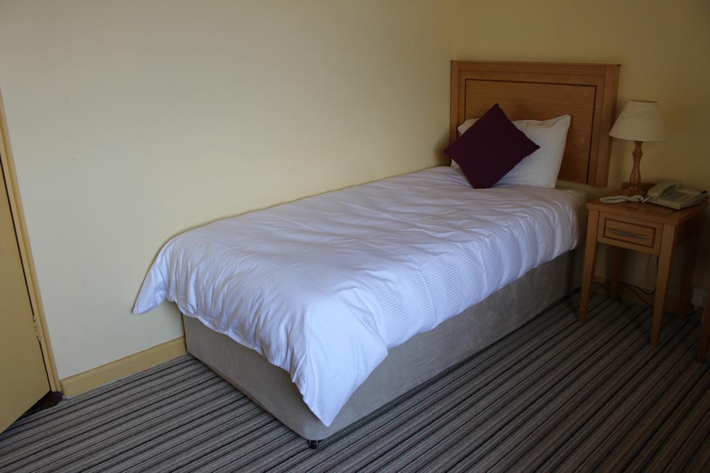 Achill Sound Hotel - Ostan Ghob A'Choire Eksteriør bilde
